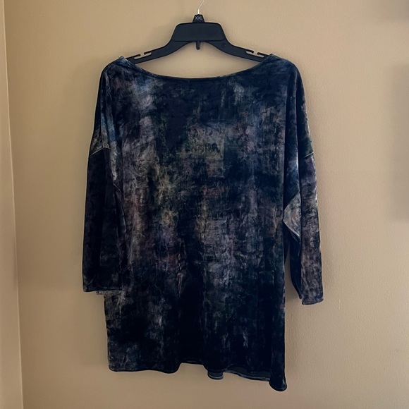 ▪️SOFT SURROUNDINGS: Women’s XL, multicolor blend 3/4 sleeve velour blouse▪️ - Picture 6 of 6